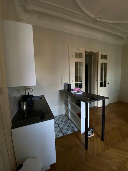 Splendide Haussmannien Dans Particulier * Bordeaux