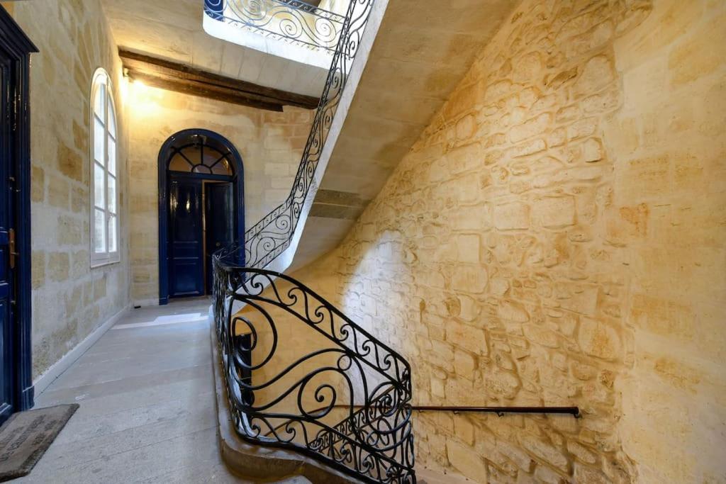 Apartment T1 Bis Au Coeur Du Vieux Bordeaux