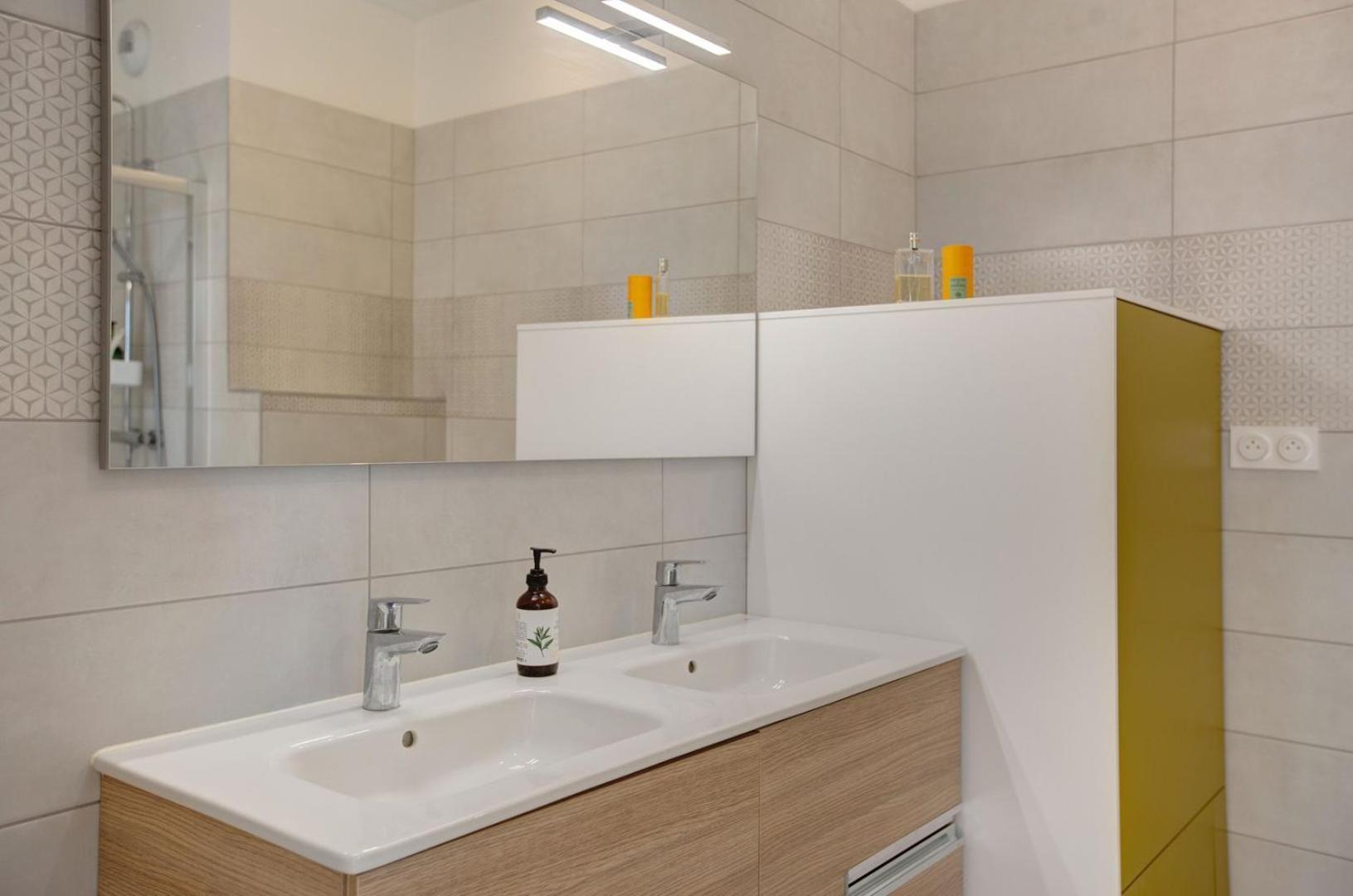 Guestready - Sejour Lumineux Et Elegant A Apartment *