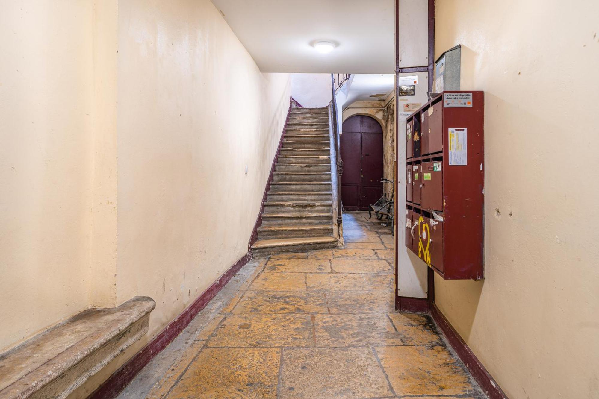 Appart Hypercentre - Le Teulere Apartment *