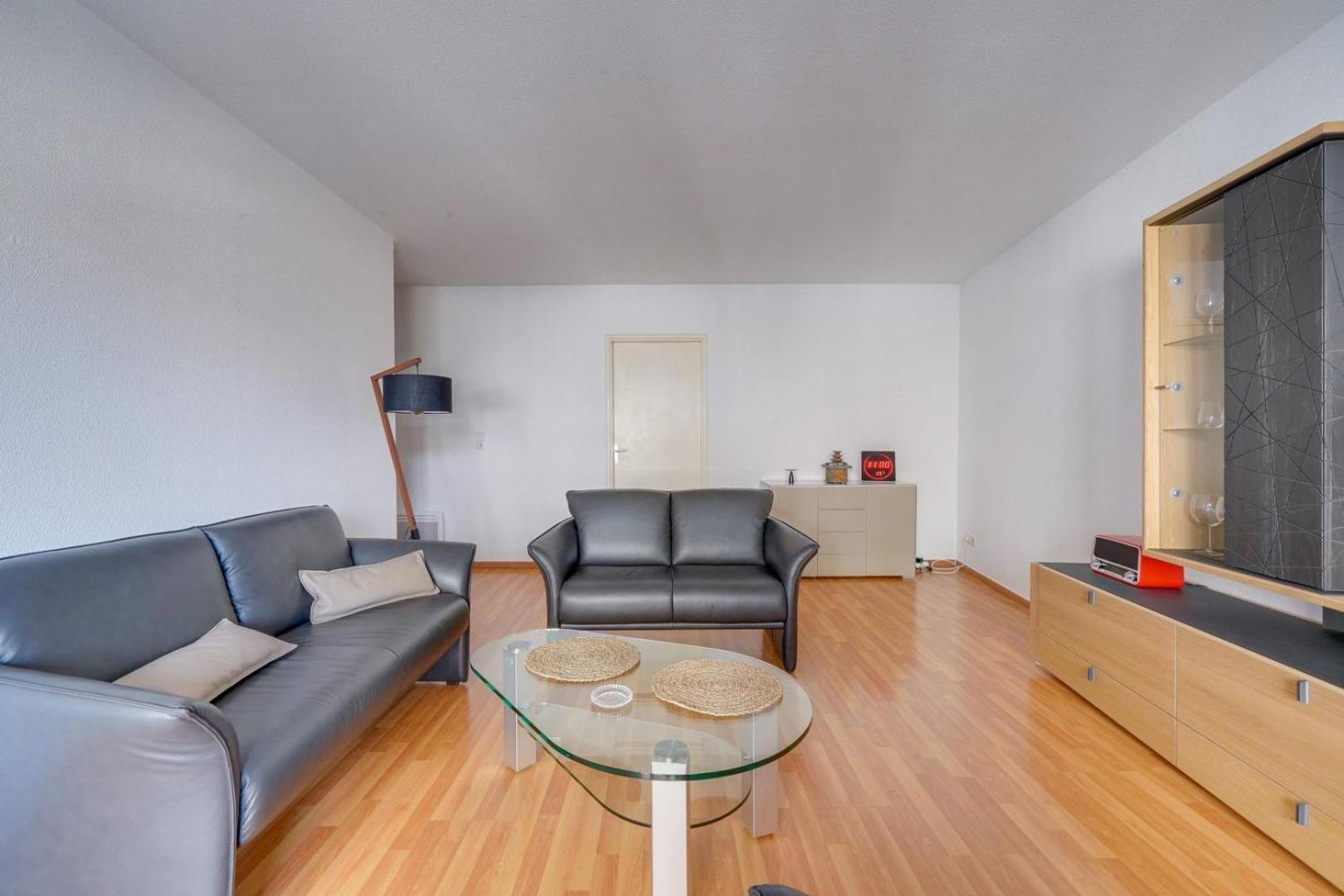 Lovely Flat With Parking Apartment Bordeaux