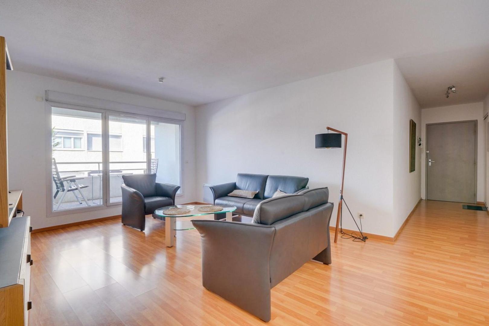 Apartment Lovely Flat With Parking Bordeaux