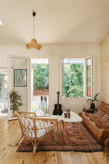 Charmante Petite Maison Avec Piscine Holiday home *