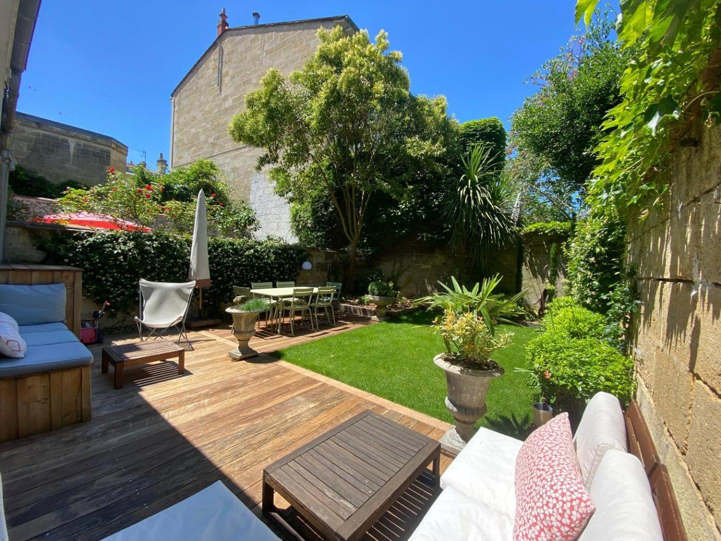 Guestready - Sunny Haven In The Heart Of * Bordeaux