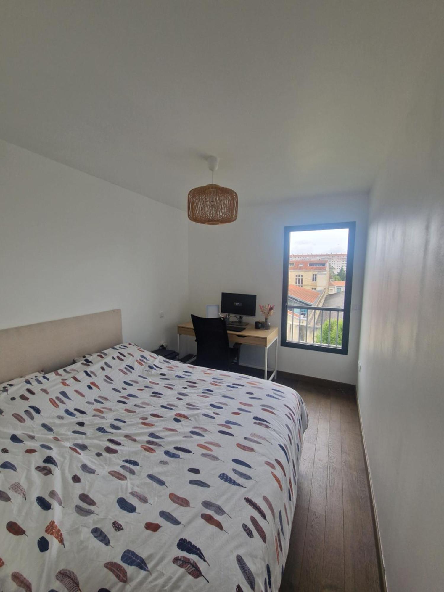 100m2 Avec Terrasse Et Garage Apartamento Bordéus