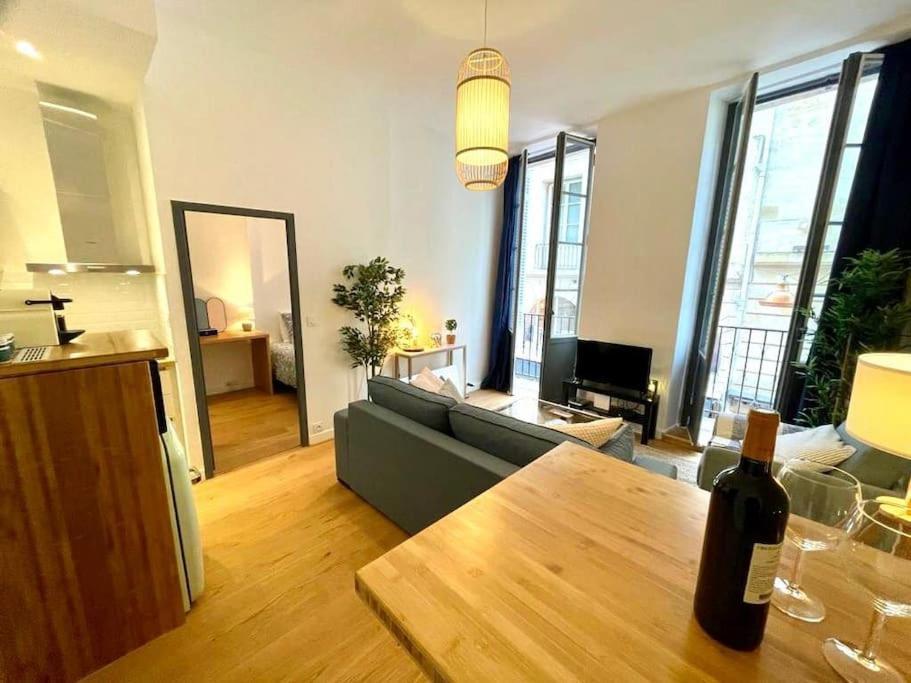 Apartment Joli 2 Pieces Climatise - Triangle D'or