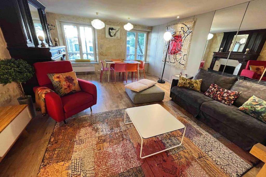 Apartment Grand T4 Design - Triangle D'or