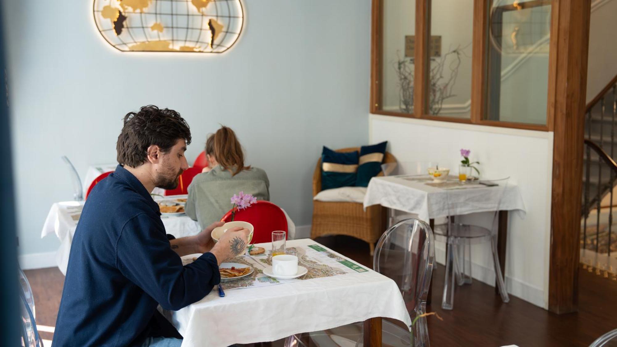 Des Grands Hommes - Centre Hotel 2*