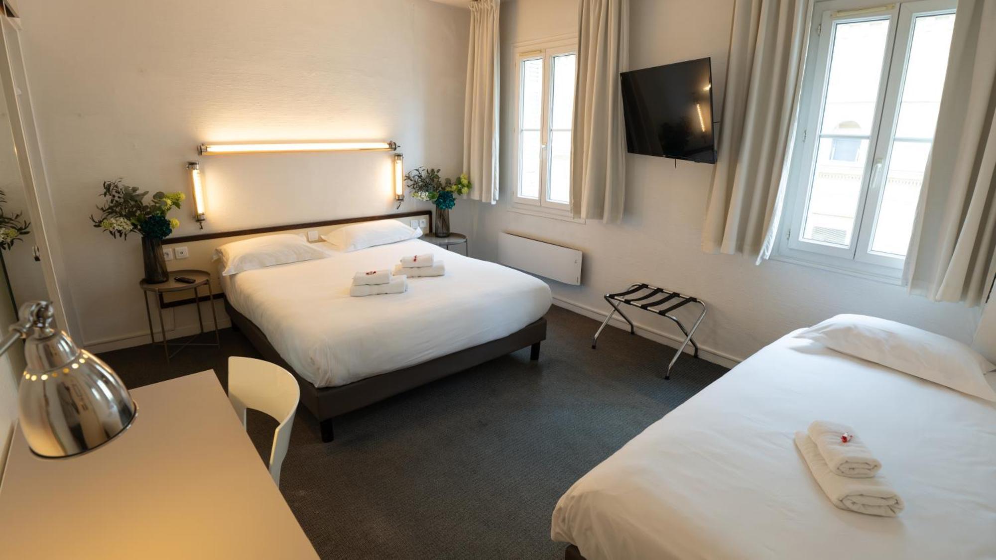Hotel Des Grands Hommes - Centre