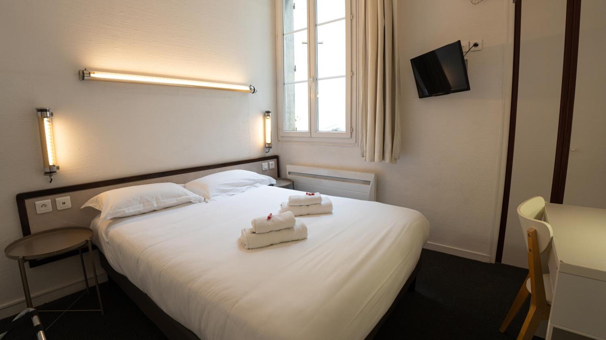 Hotel Des Grands Hommes - Centre Bordeaux