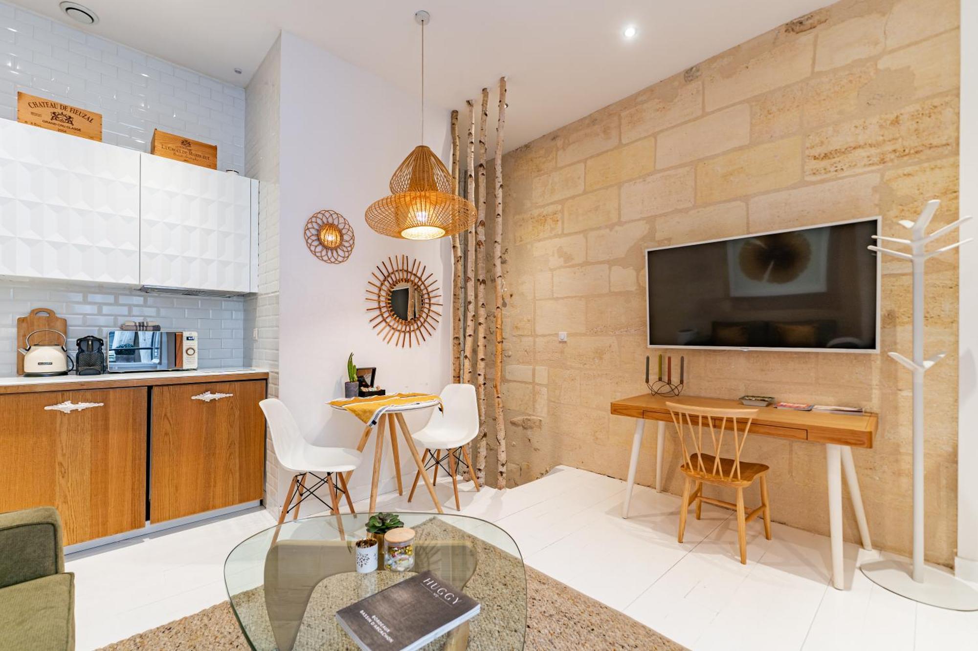 Appartement Hypercentre Avec Petite Terrasse *