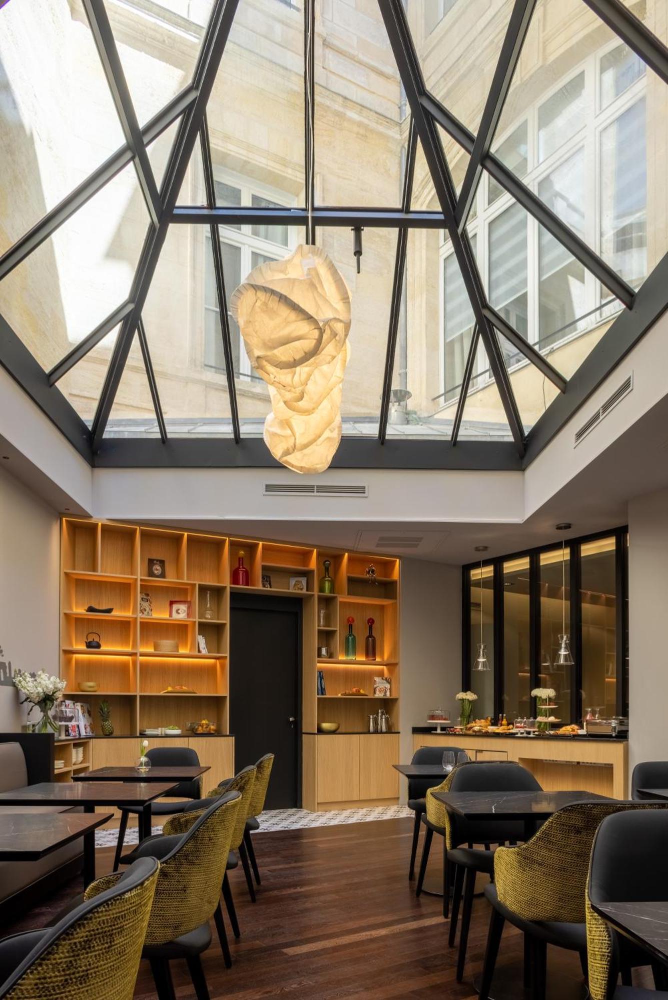 Foch Boutique & Hotel 5*