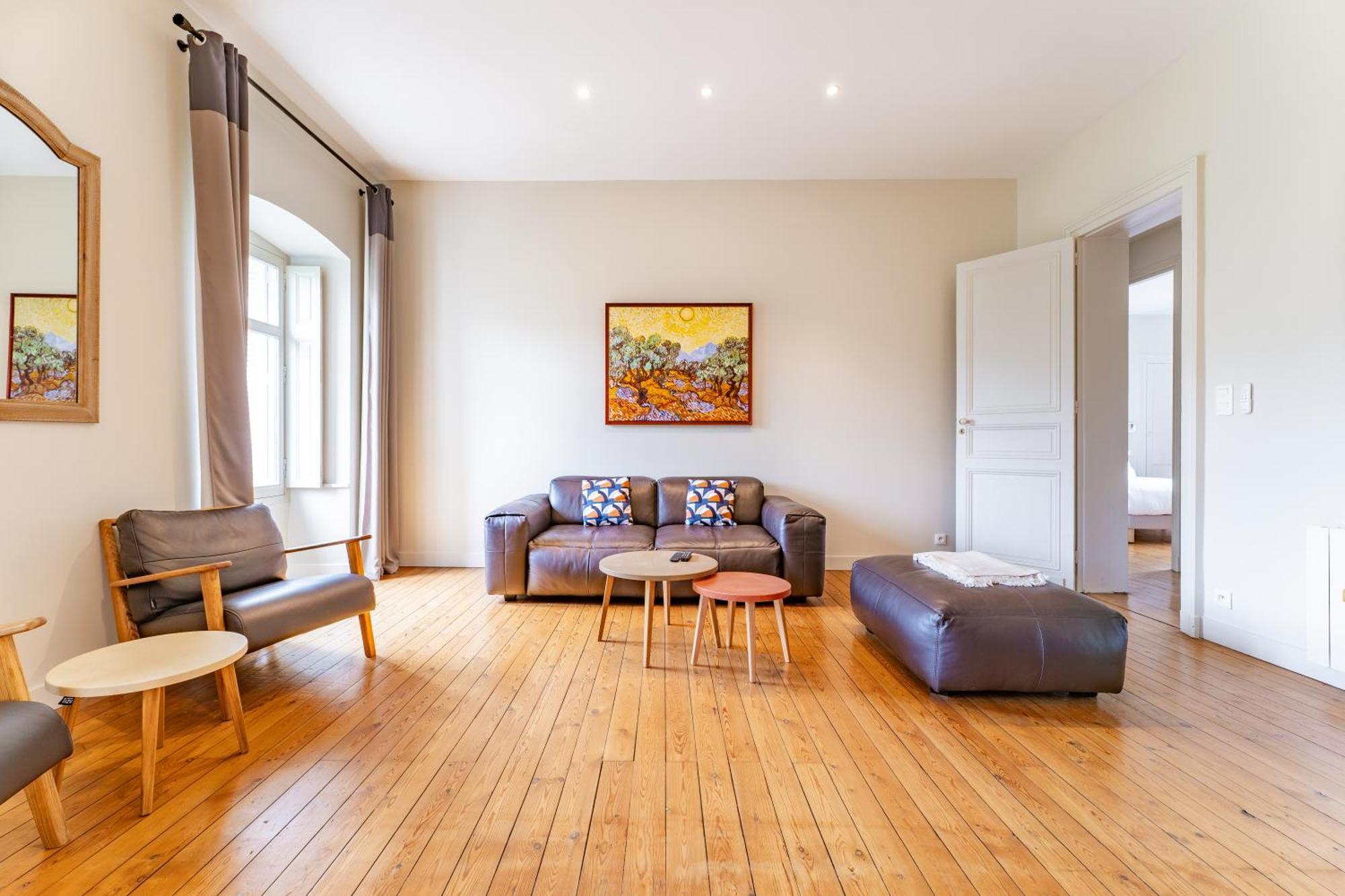 Magnifique Et Lumineux T3 De Charme Aux Quinconces Ideal Pour 4 Personnes *