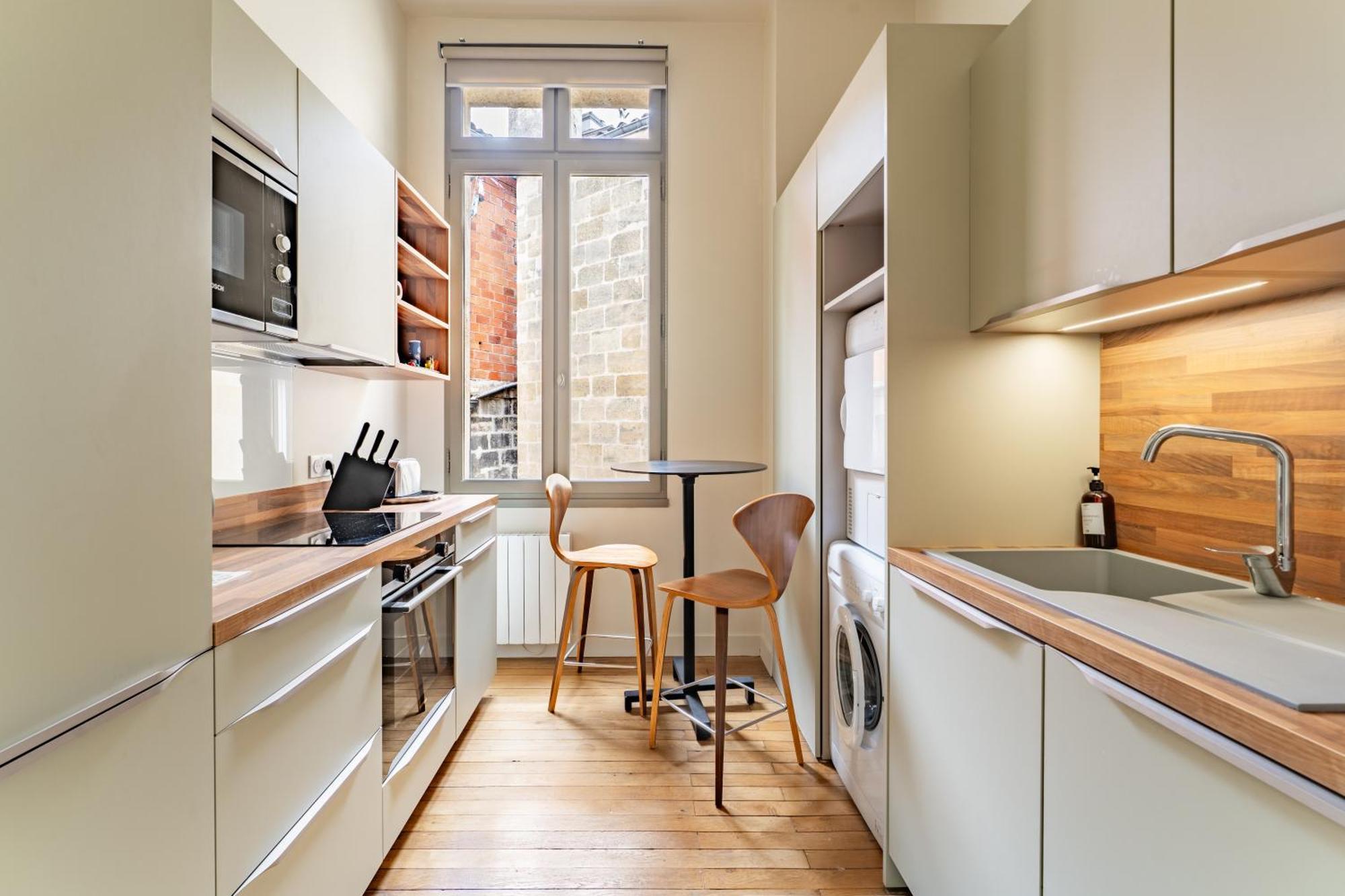 Apartment Magnifique Et Lumineux T3 De Charme Aux Quinconces Ideal Pour 4 Personnes Bordeaux