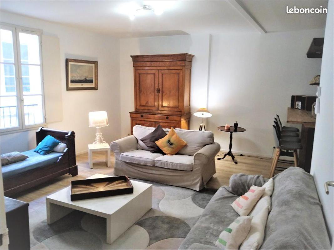 De Charme Apartment Bordeaux