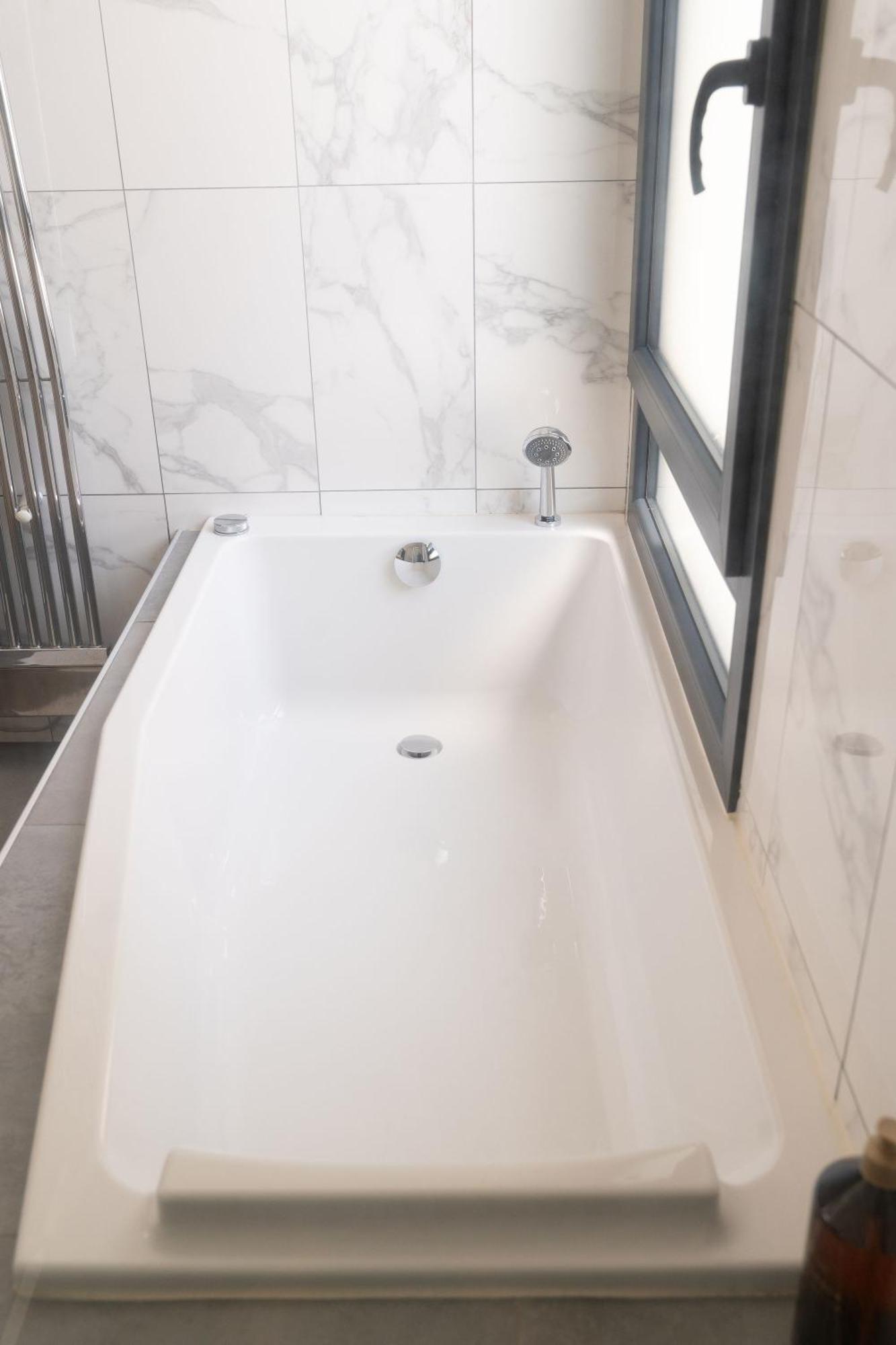 Echoppe Bacalan - 8p, Jardin & Climatisation Villa Bordeaux