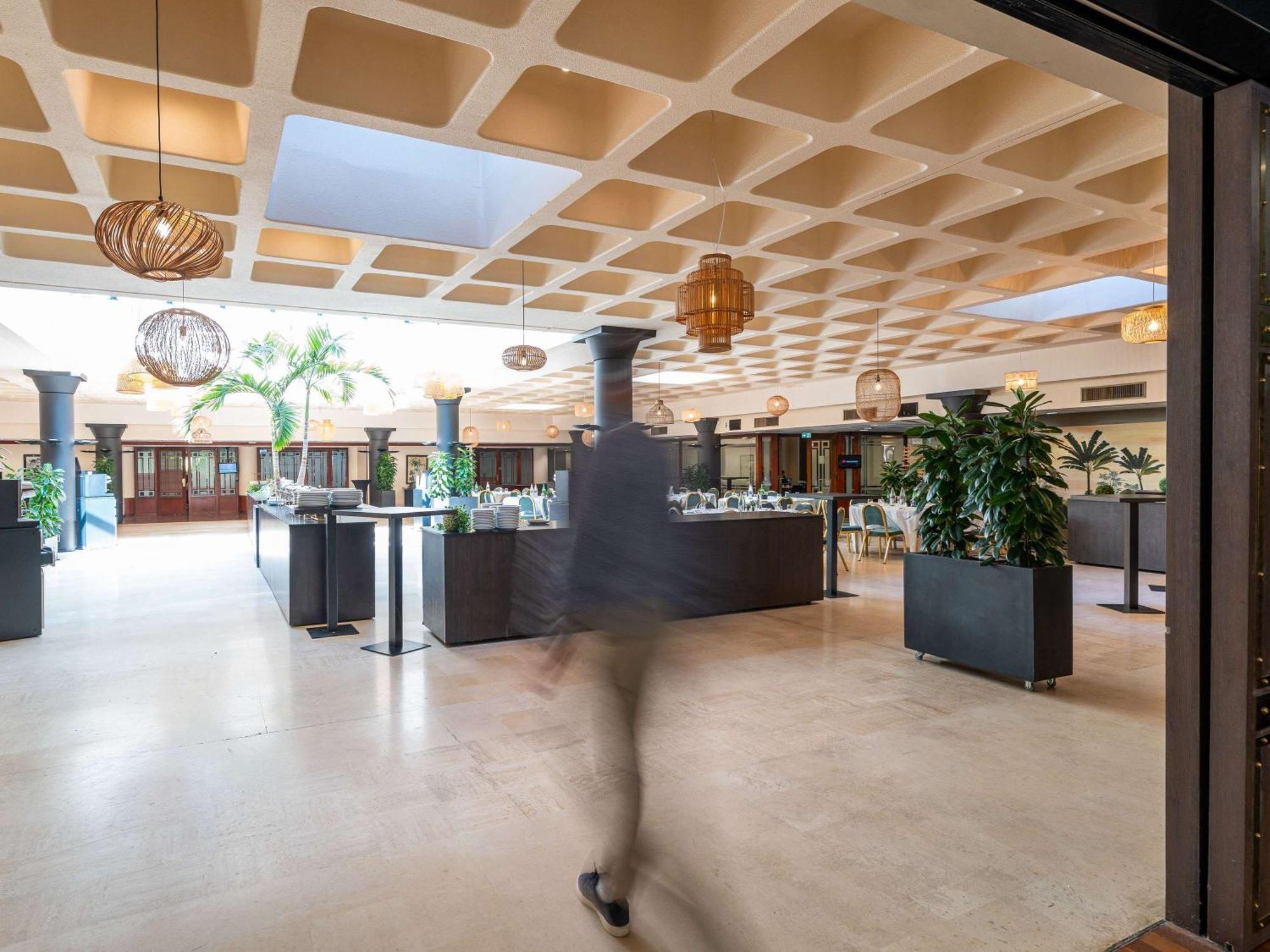 Hotel Mercure Chateau Chartrons 4*