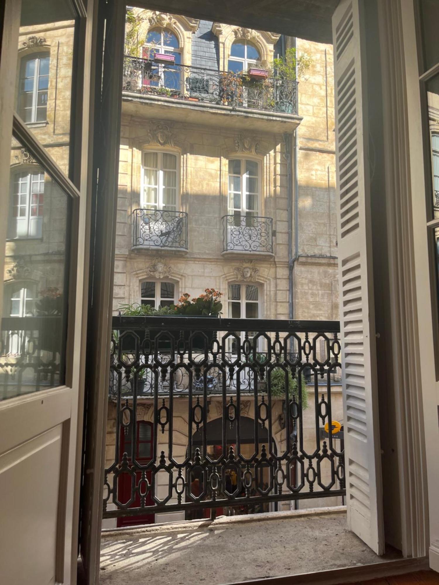 Grand Aere Avec Terrasse *