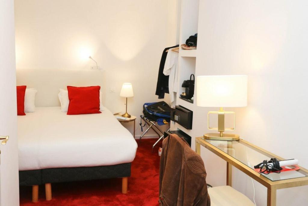 Hotel Churchill Centre 2*