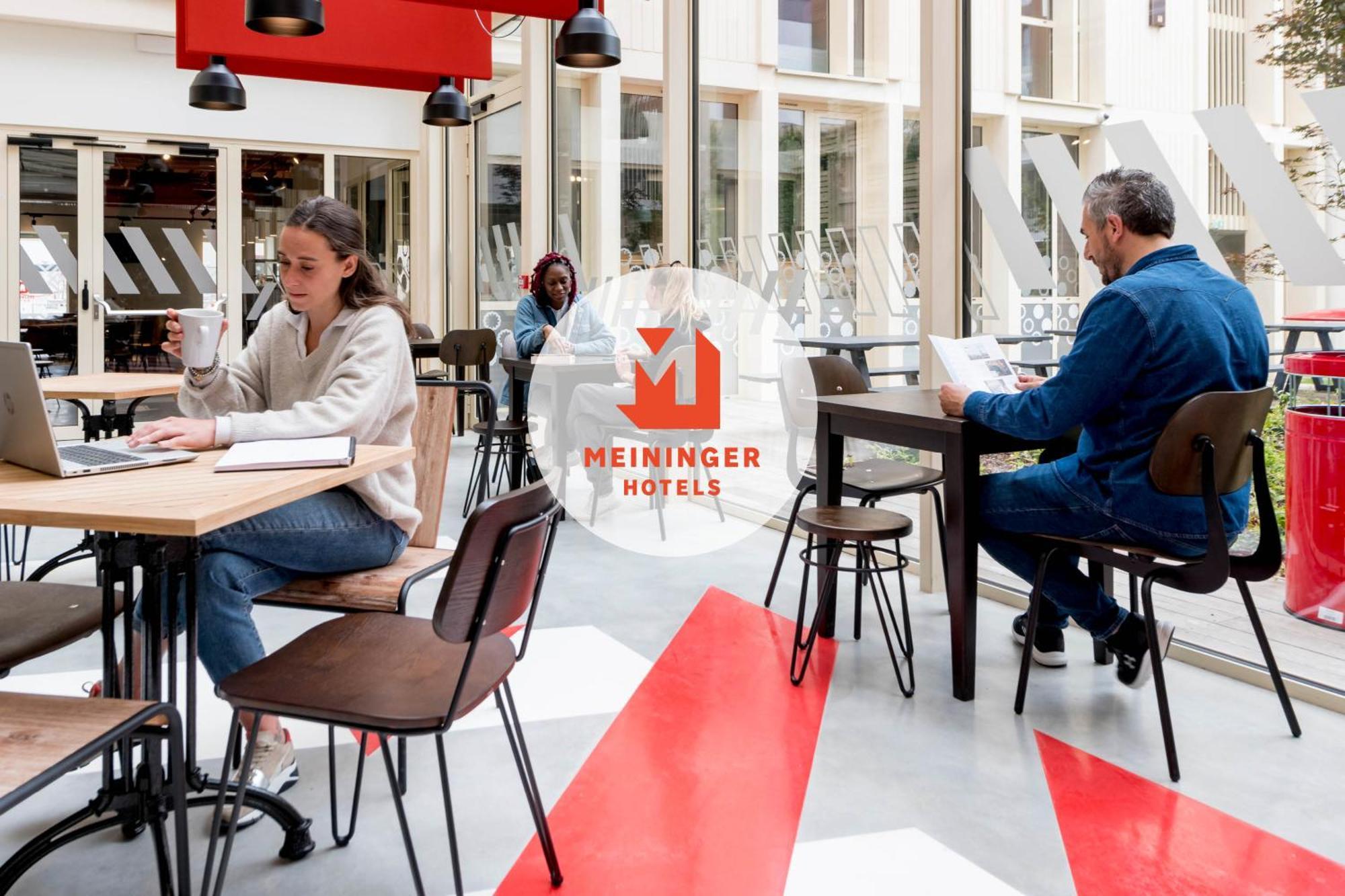 Hotel Meininger Gare Saint-jean 2*