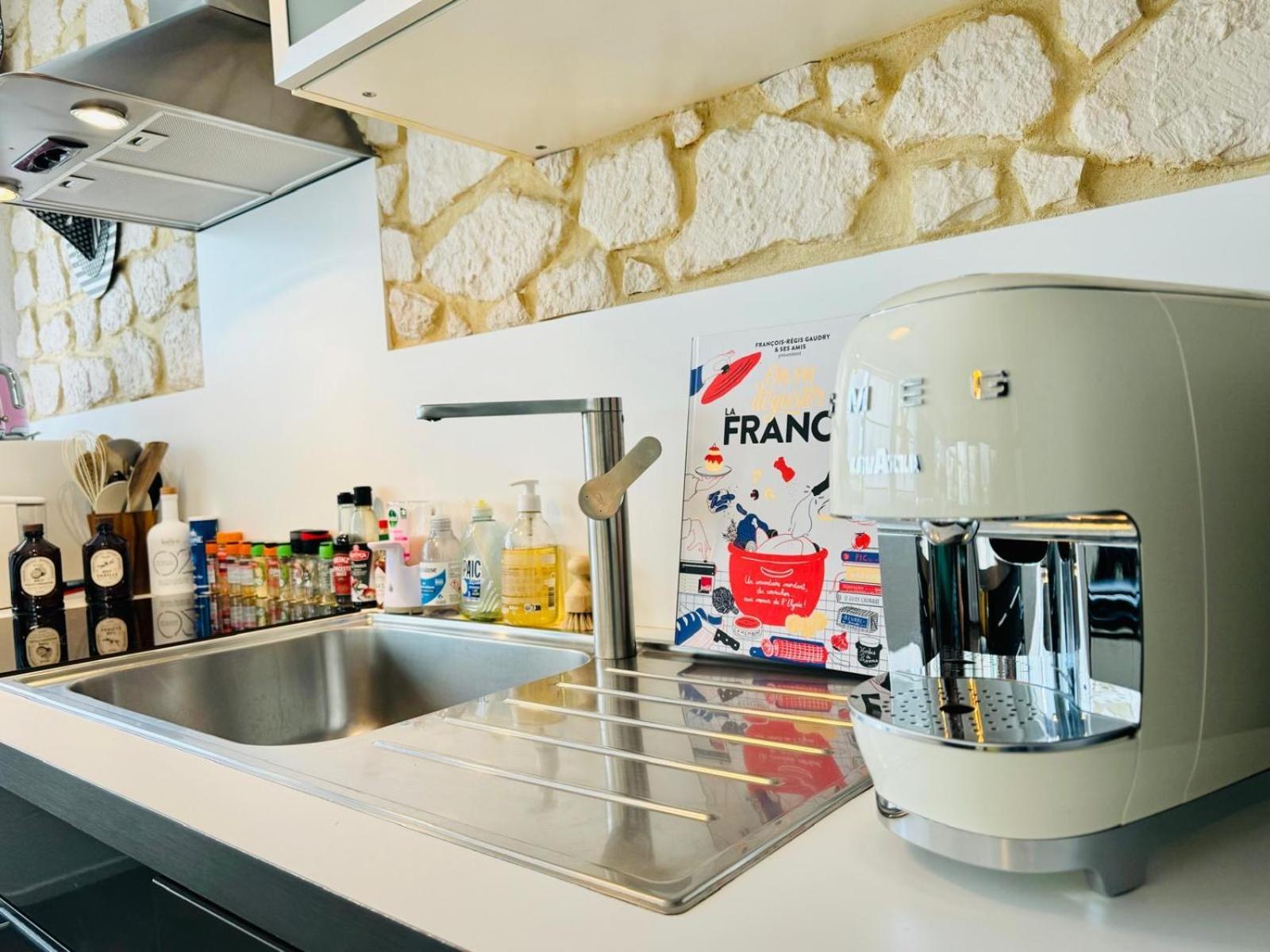 Apartment Loft Atypique13om2-salon De 40m2, Rooftop Et Patio Couvert Dep Tardif 13h-pkg Bordeaux