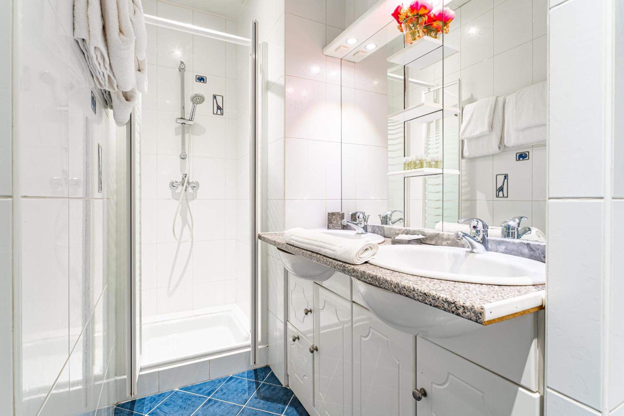 Magnifique Au Coeur Du Quartier Historique Saint-michel Apartment