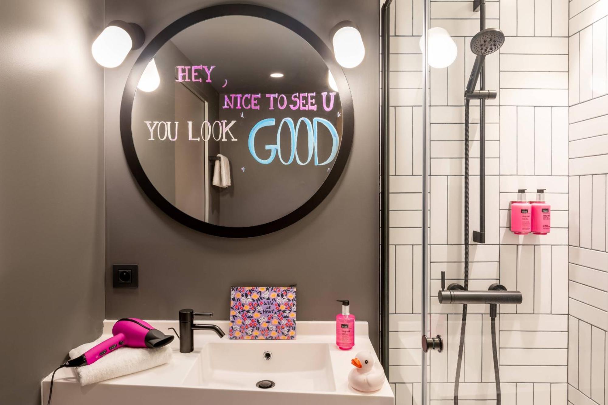 Moxy Hotel 3*