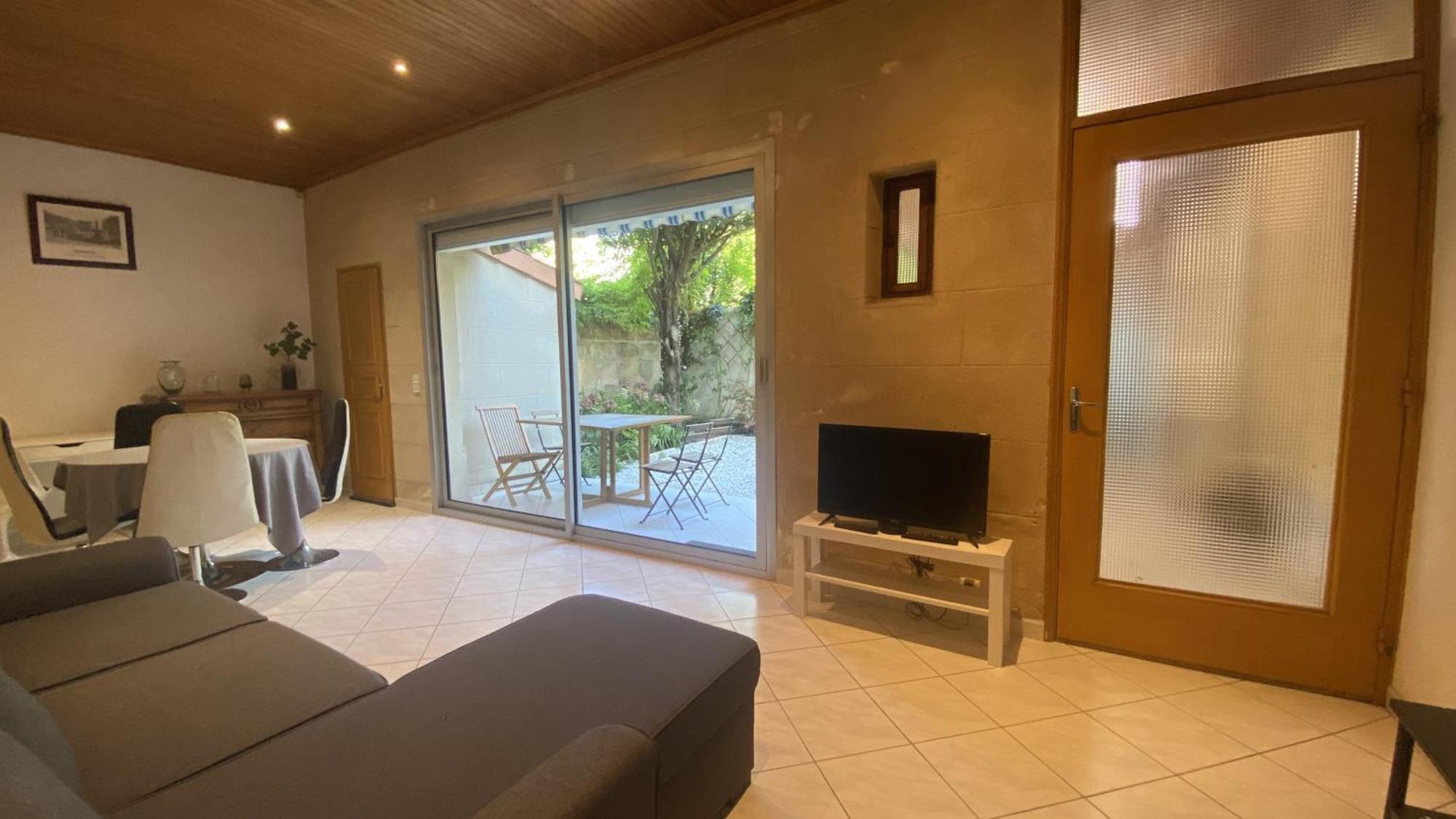 Bed & Breakfast Escapade Aux Chartrons *