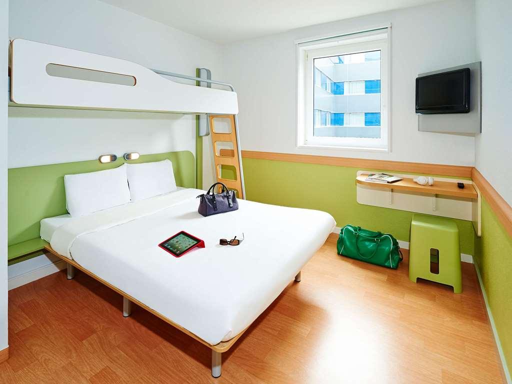 Ibis Budget Centre Bastide * Bordeaux