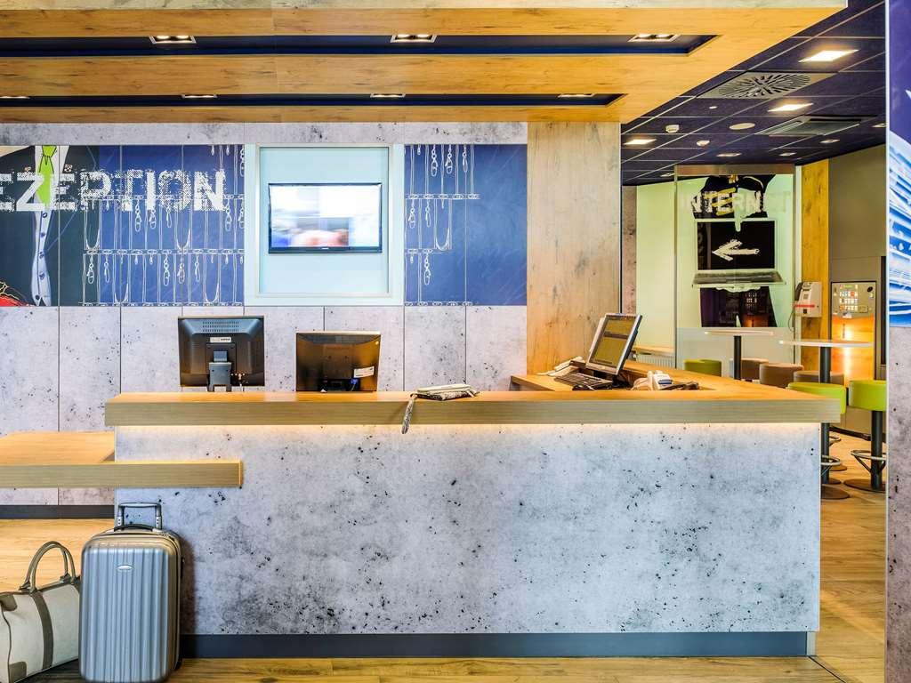 Khách sạn Ibis Budget Centre Bastide