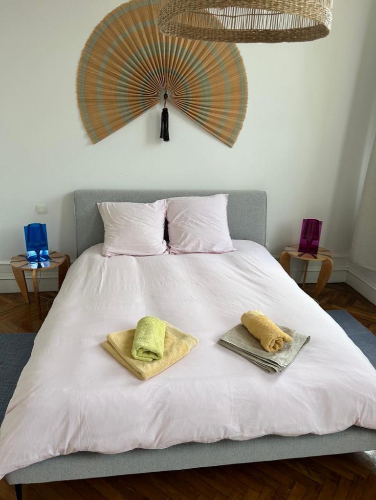 Fantastic 3-room Heart Of Les Chartrons - Apartment Bordeaux