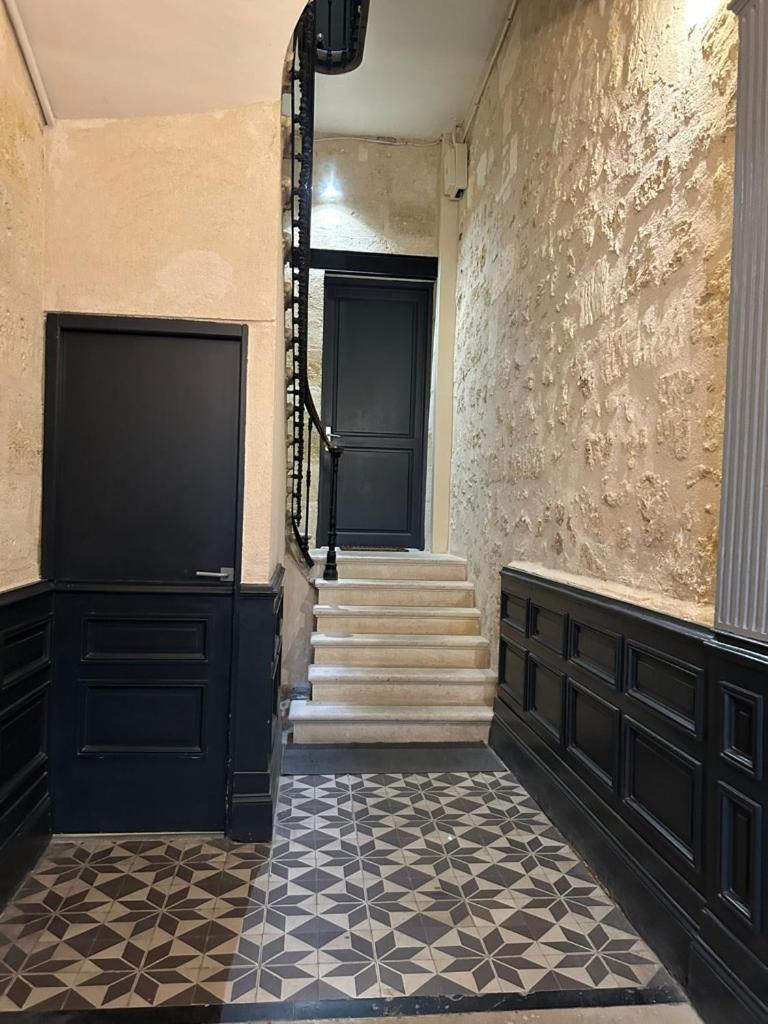 Fantastic 3-room Heart Of Les Chartrons - * Bordeaux