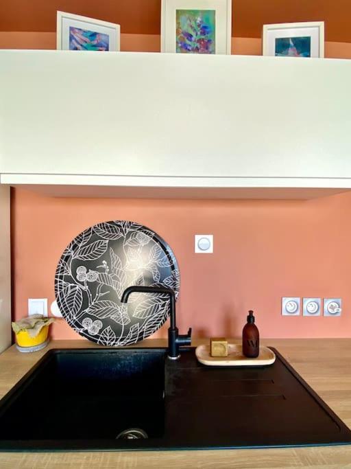 Apartment Bastide - 2 - Parking - Balcon - Free Wifi Bordeaux
