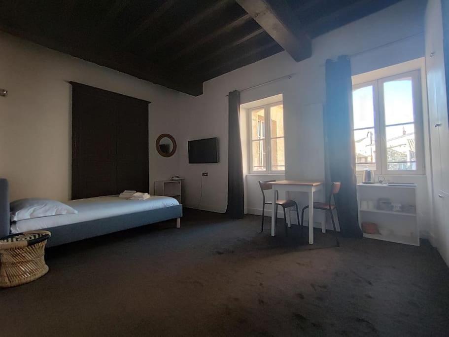 Apartment Etage 2 Sur Cour Aux Chartrons Climatisation