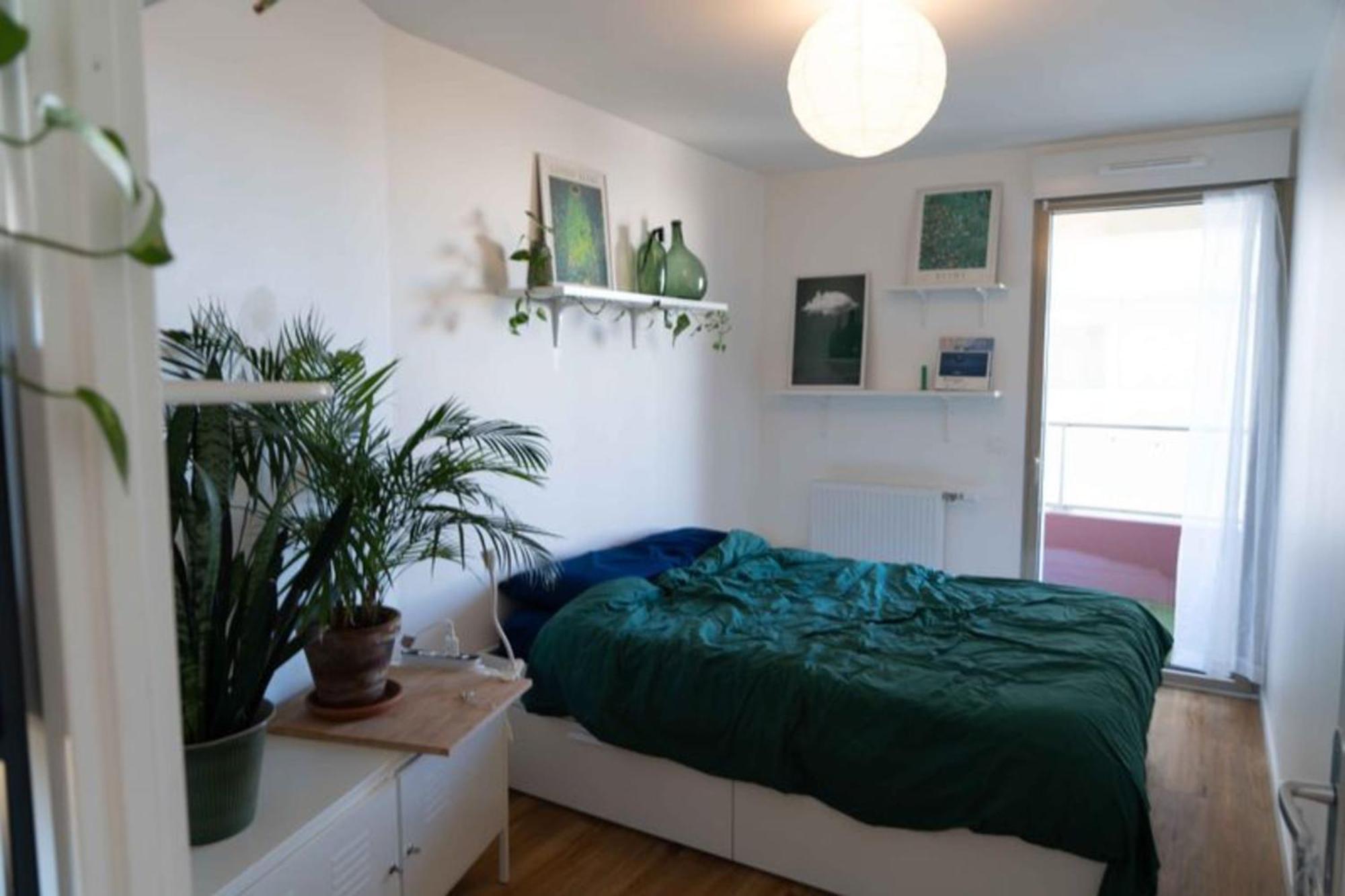 Bright With View And Terrace Apartment Bordeaux