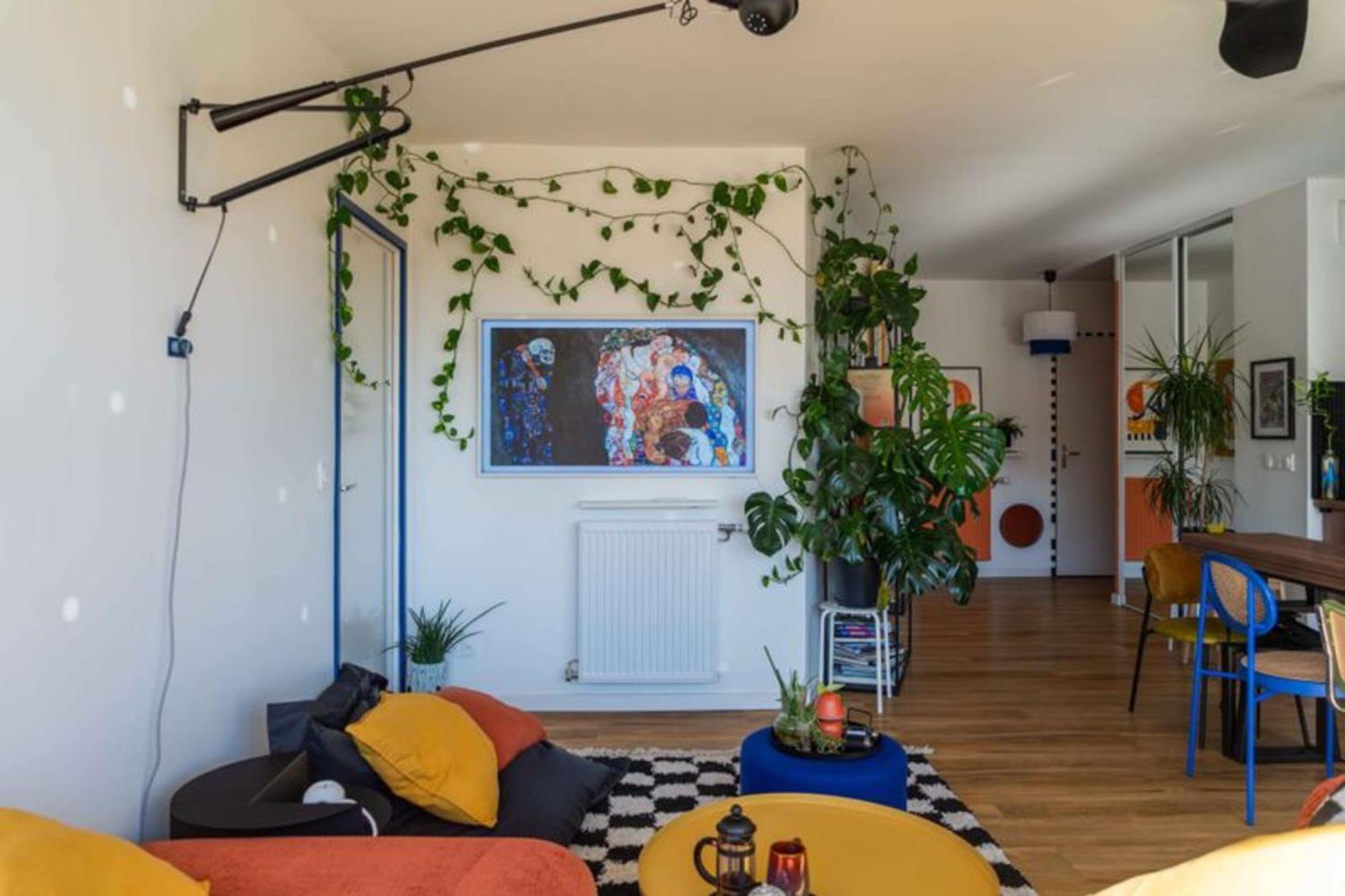Bright With View And Terrace Bordeaux