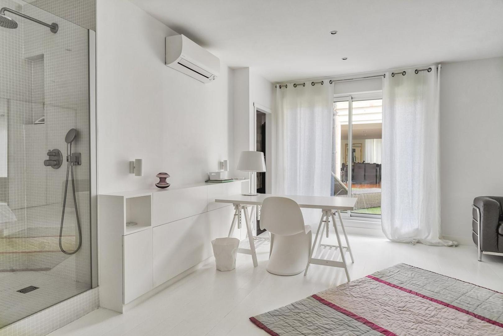 Superbe Loft Avec Patio A * Bordeaux