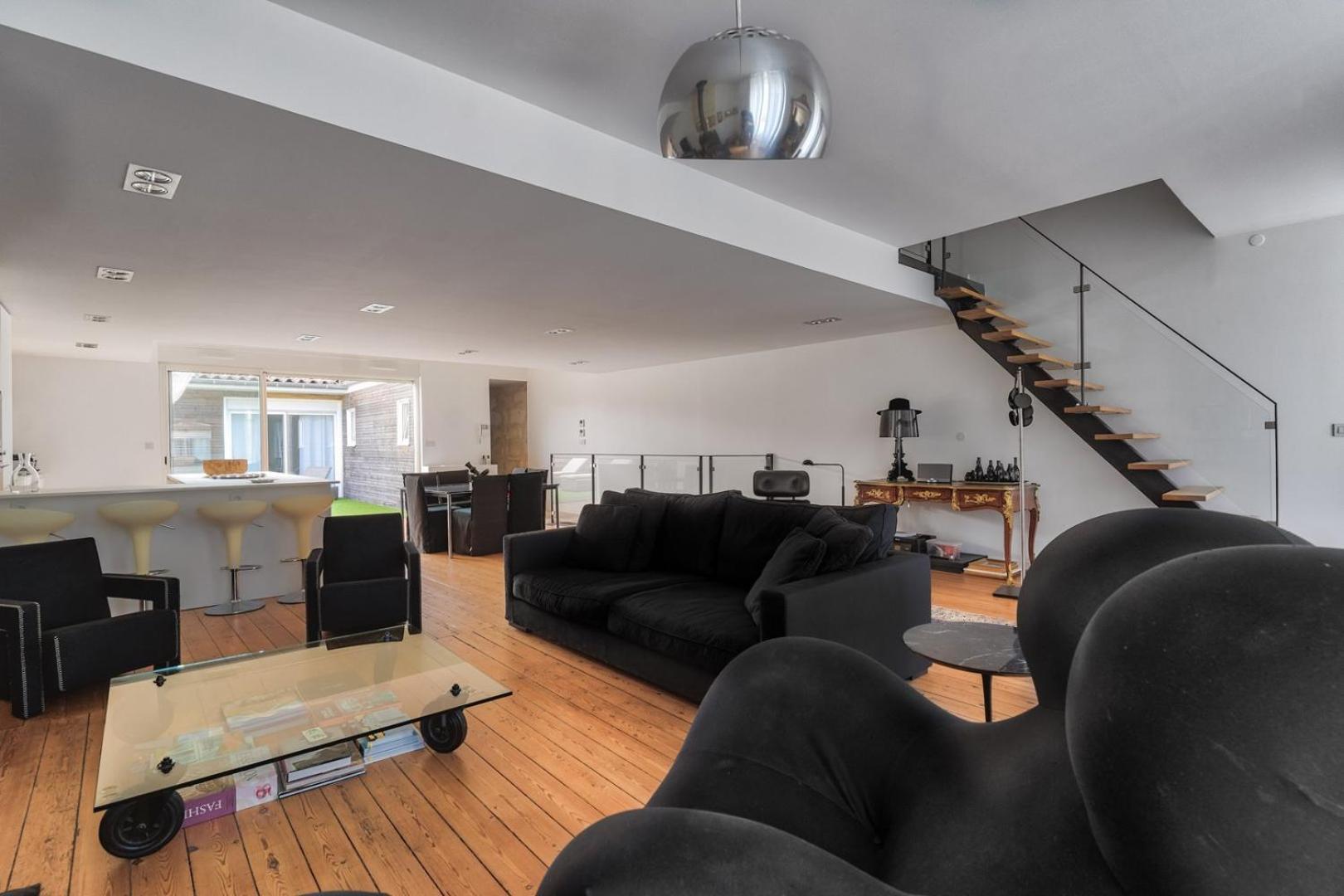 Superbe Loft Avec Patio A * Bordeaux