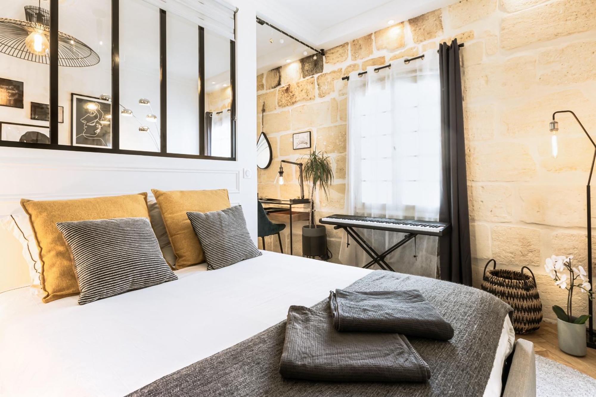 Magnifique Pour 2 En Centre-ville Bordeaux