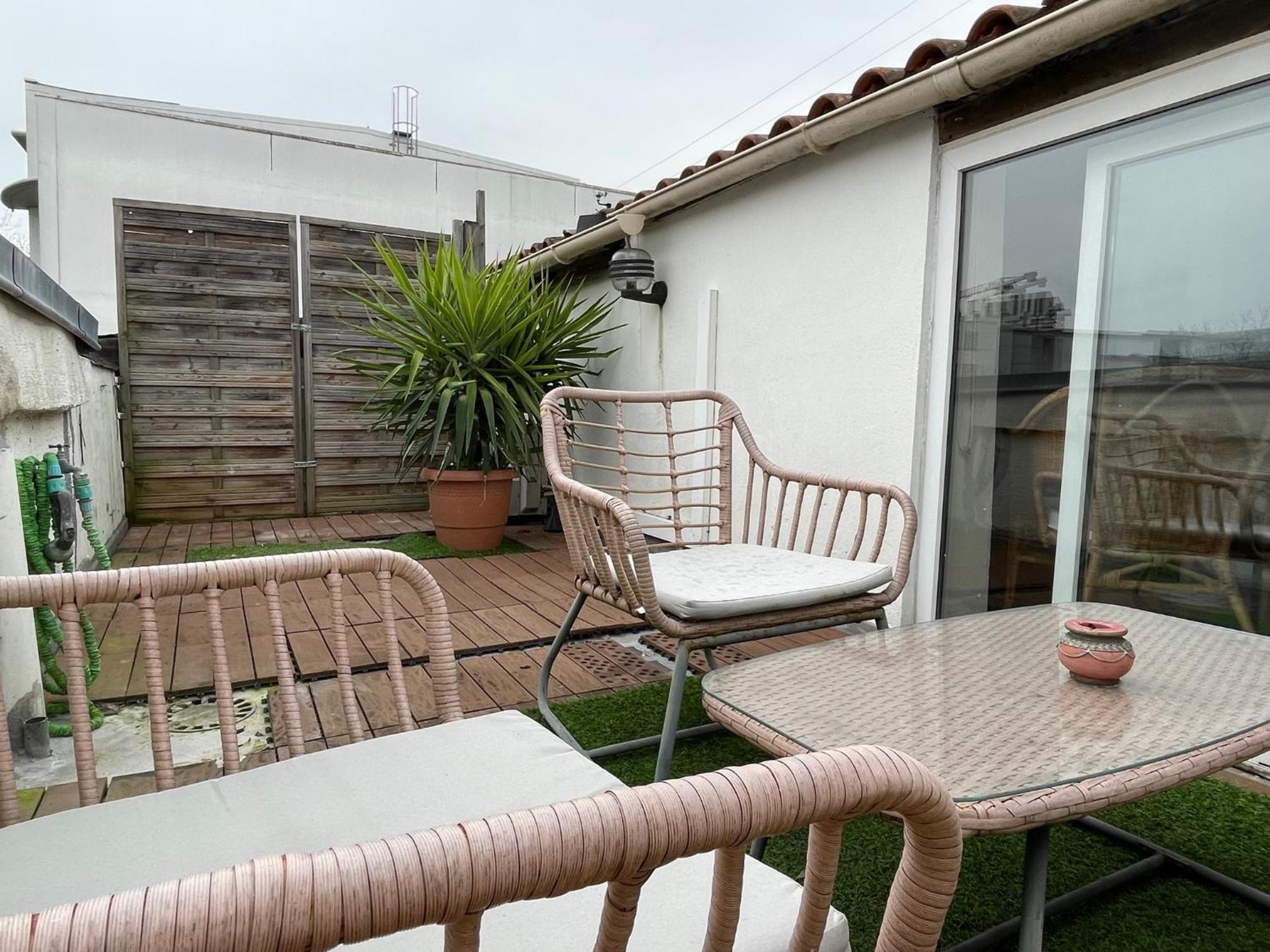 Familial Etage Entier Homestay