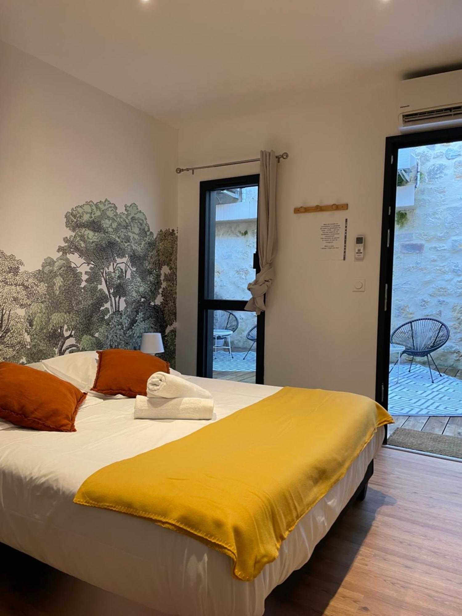 Hotel Hebergement Ornano Bordeaux 3*