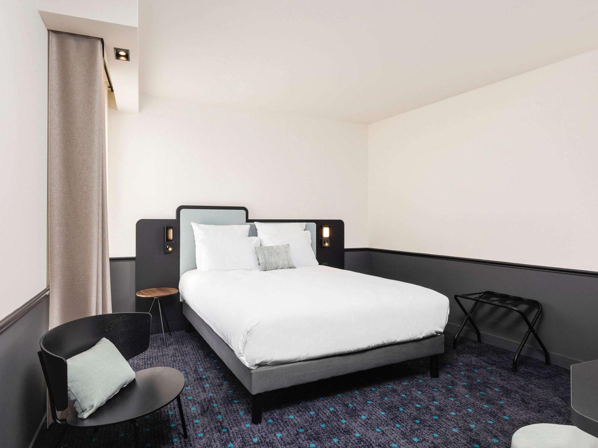Mercure Centre Gare Atlantic Hotel 4*