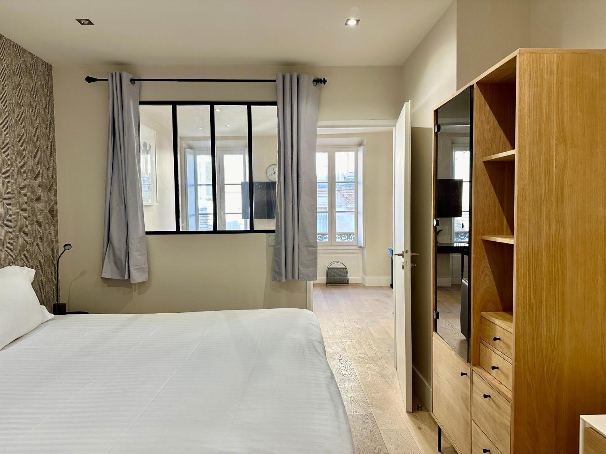 Apartment Emile Fourcand -your