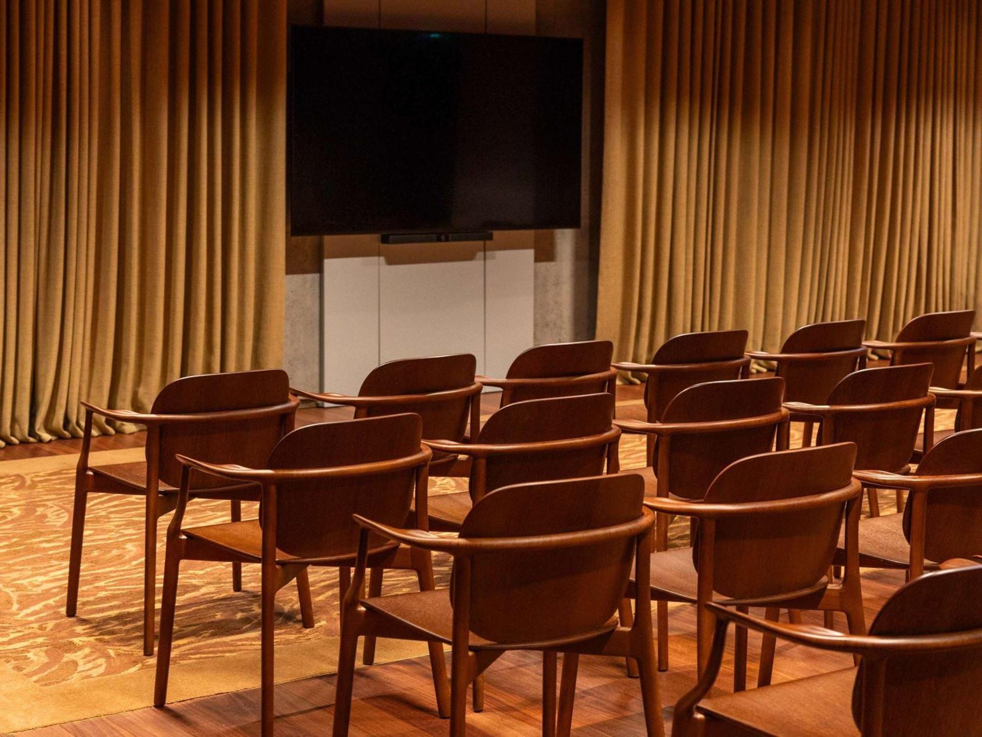 Hotel Mondrian Les Carmes 5*