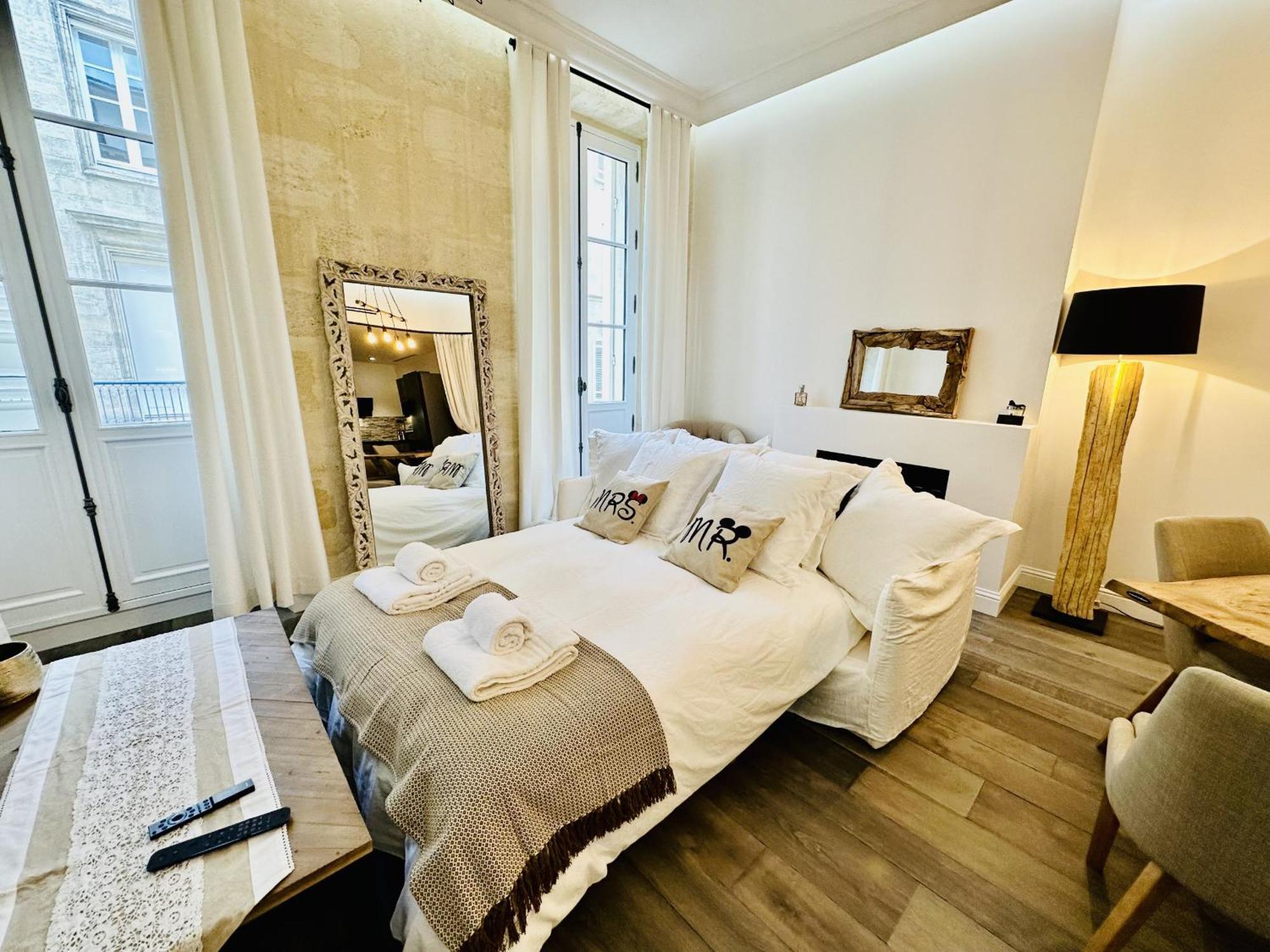 Apartment Chateau Trompette Tourny *