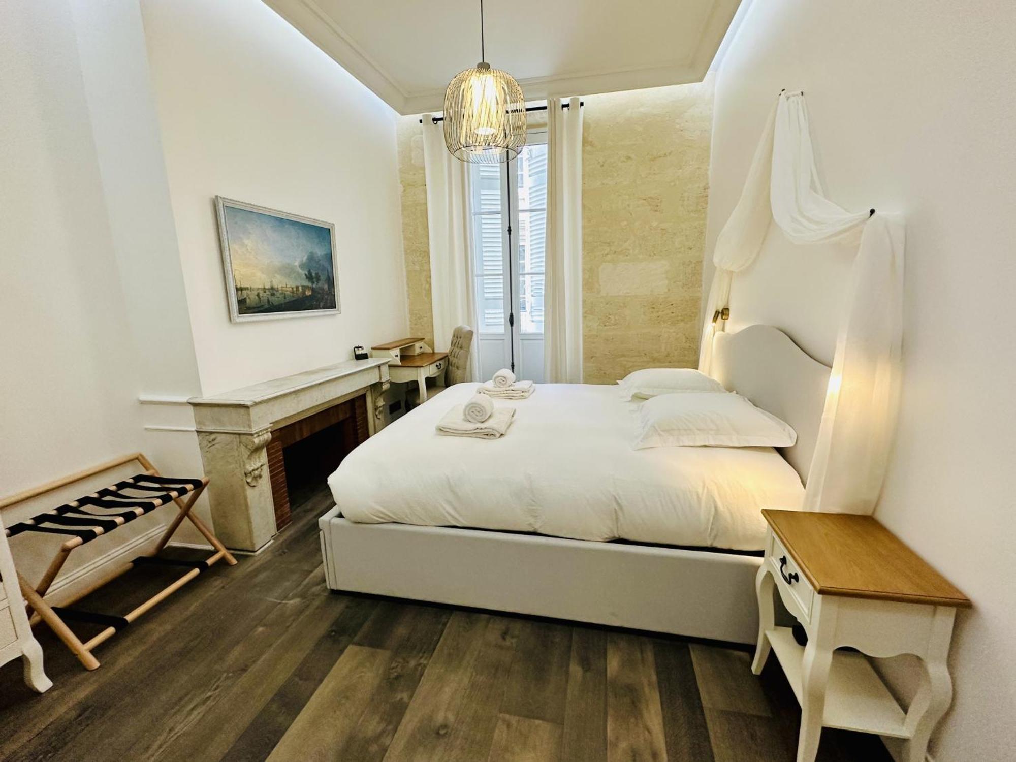 Apartment Chateau Trompette Tourny