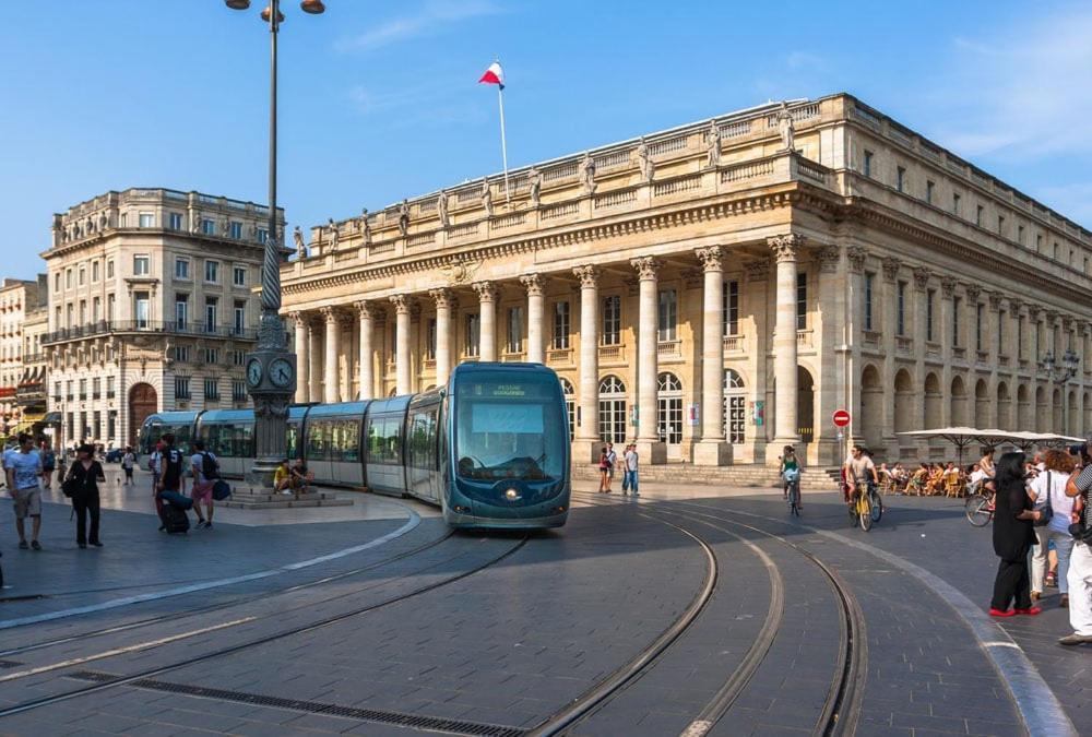 Bel Lumineux Au Coeur De * Bordeaux