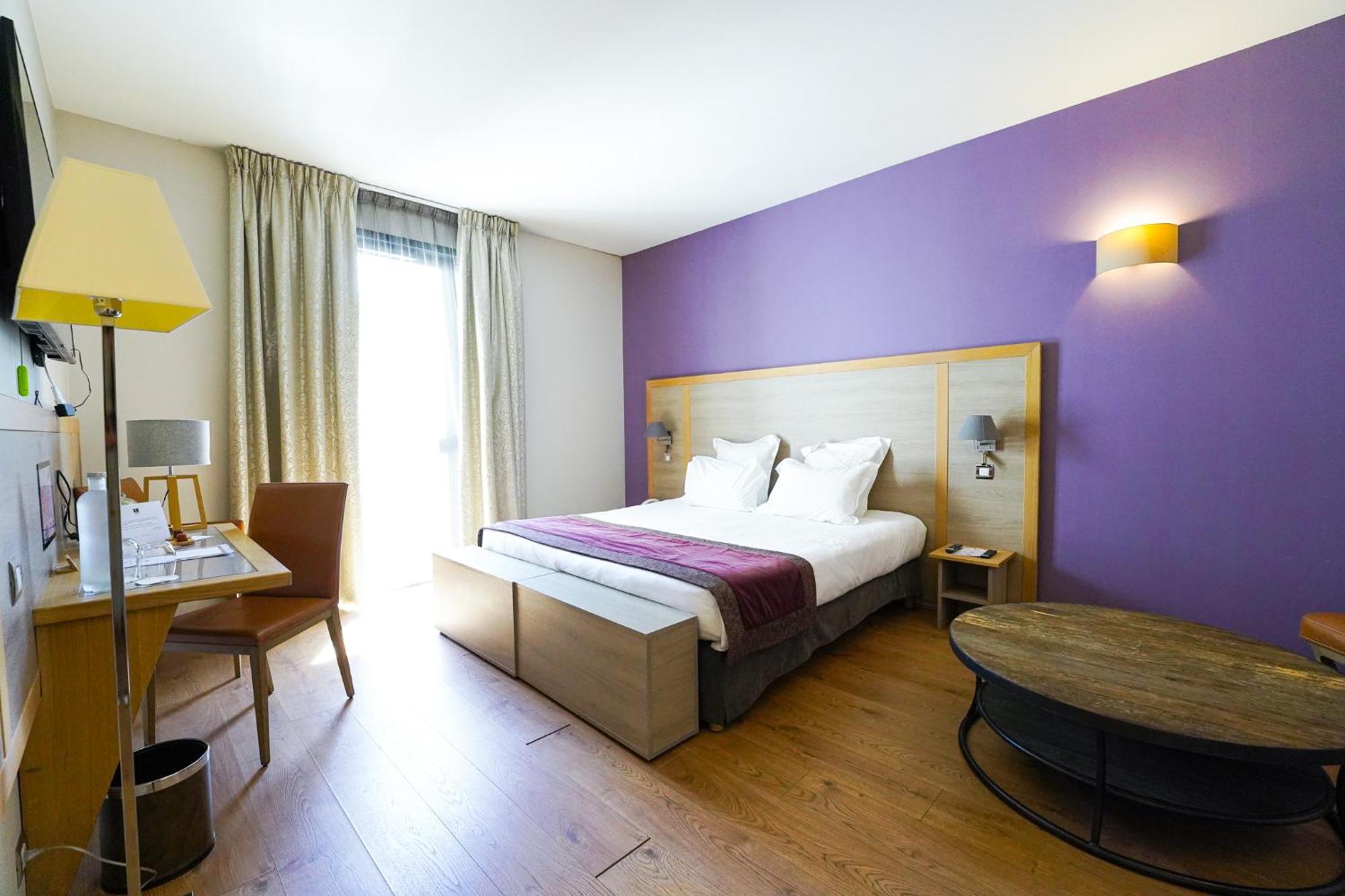 Khách sạn Vatel 4*