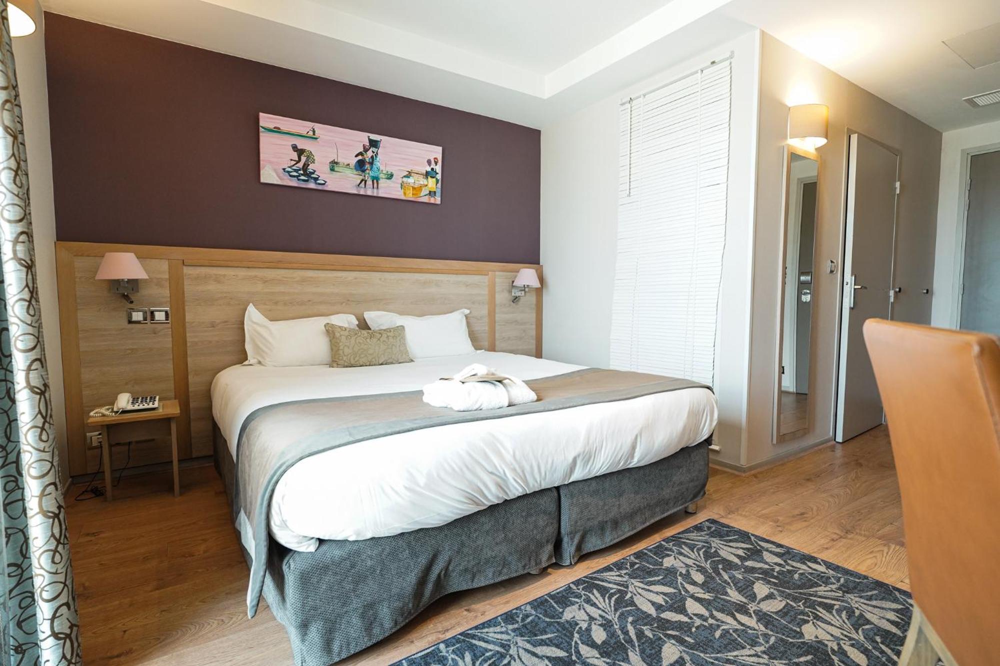 Vatel Khách sạn 4*