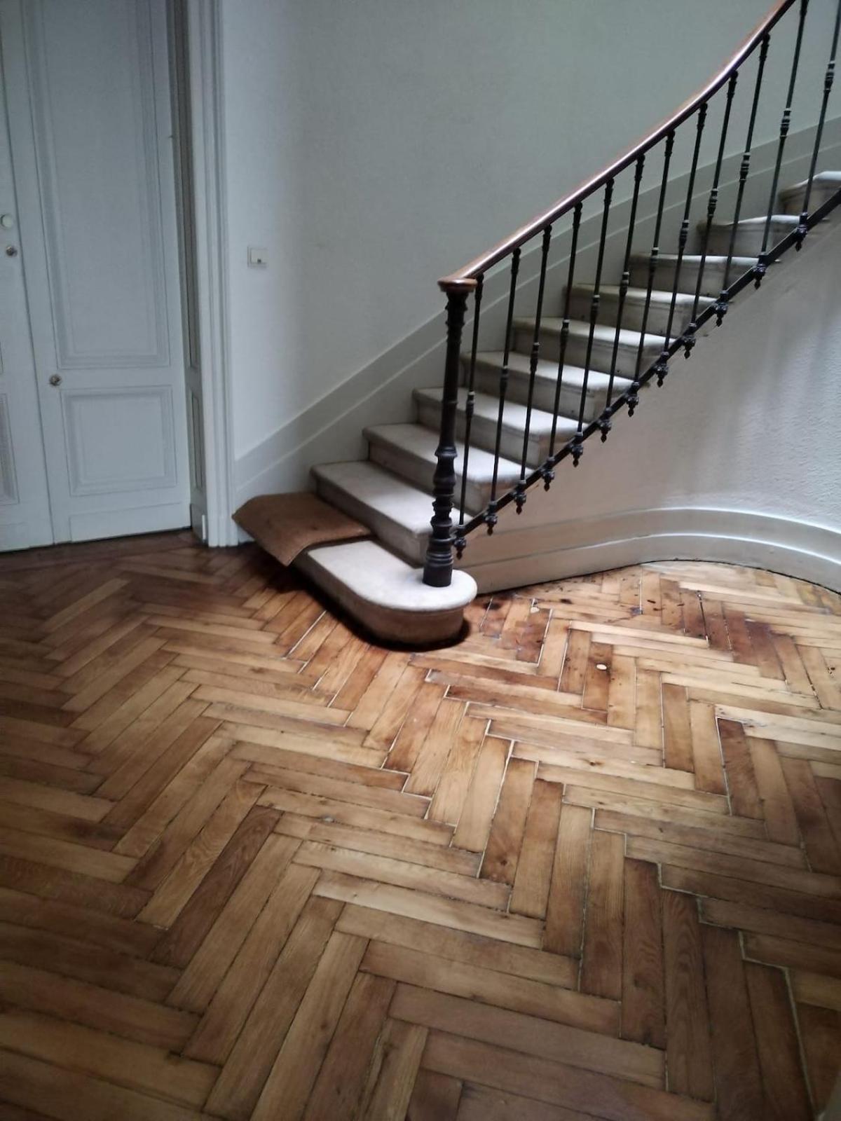 Superbe Pied A Terre En Centre *